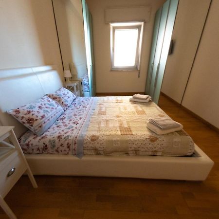 Attico Con Vista Panoramica Apartman Livorno Kültér fotó