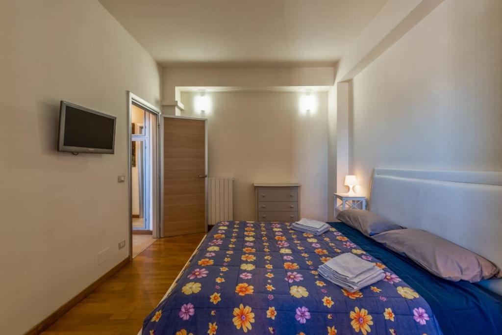 Attico Con Vista Panoramica Apartman Livorno Kültér fotó